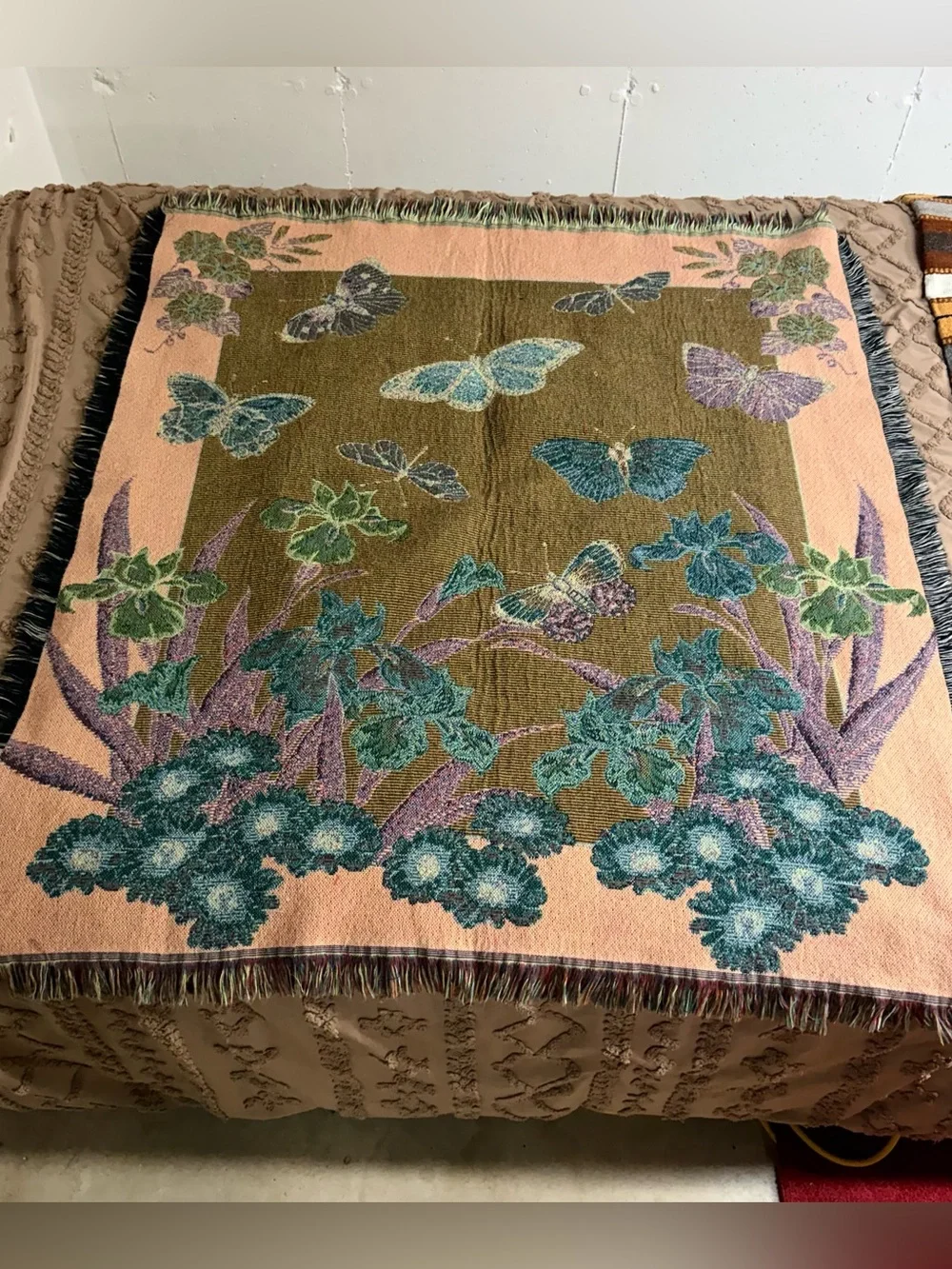 Pure Country Weavers Floral Butterfly Tapestry Throw Blanket 51x60” Woven Fringe